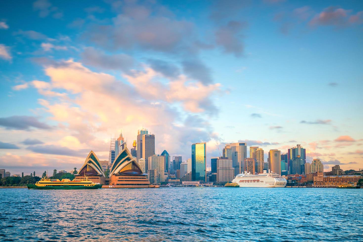 Horizonte del centro de Sydney en Australia foto