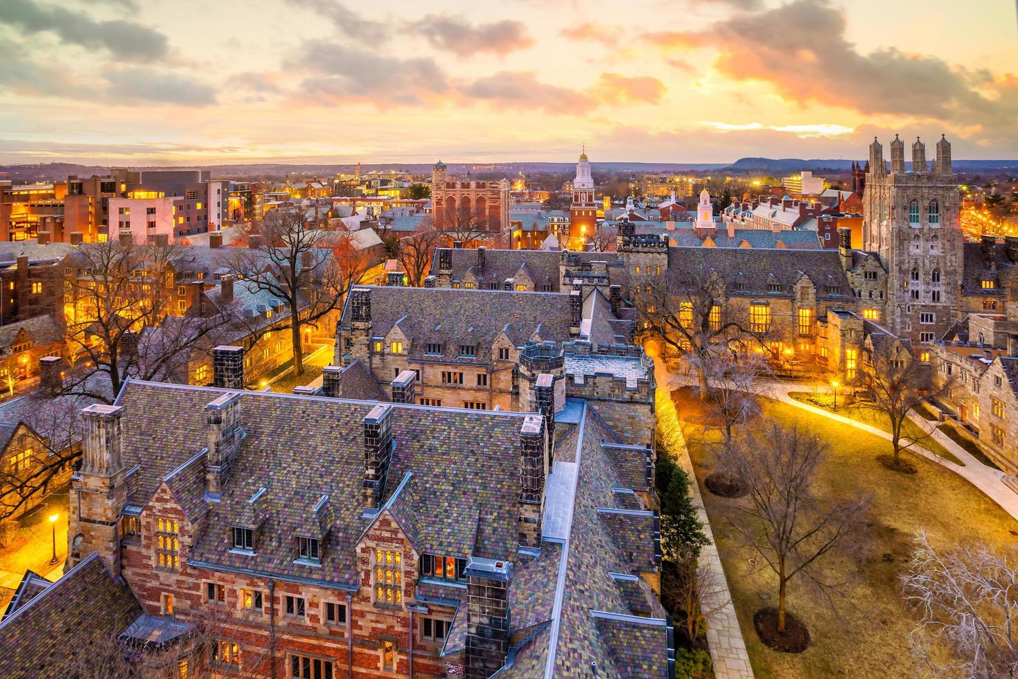 edificio histórico y campus de la universidad de yale desde la vista superior foto