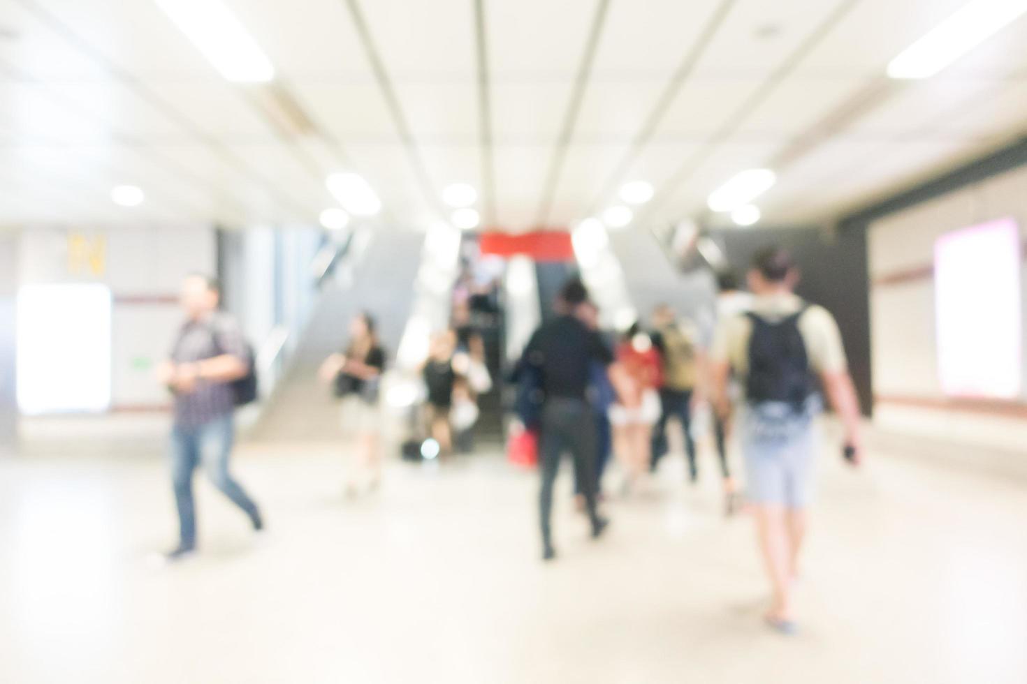 estación de metro borrosa abstracta foto