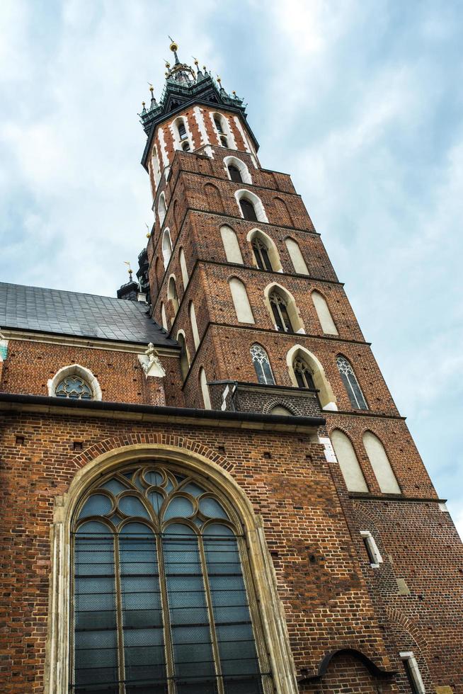 Cracovia, Polonia 2017- atracciones arquitectónicas turísticas en la plaza del mercado de Cracovia foto