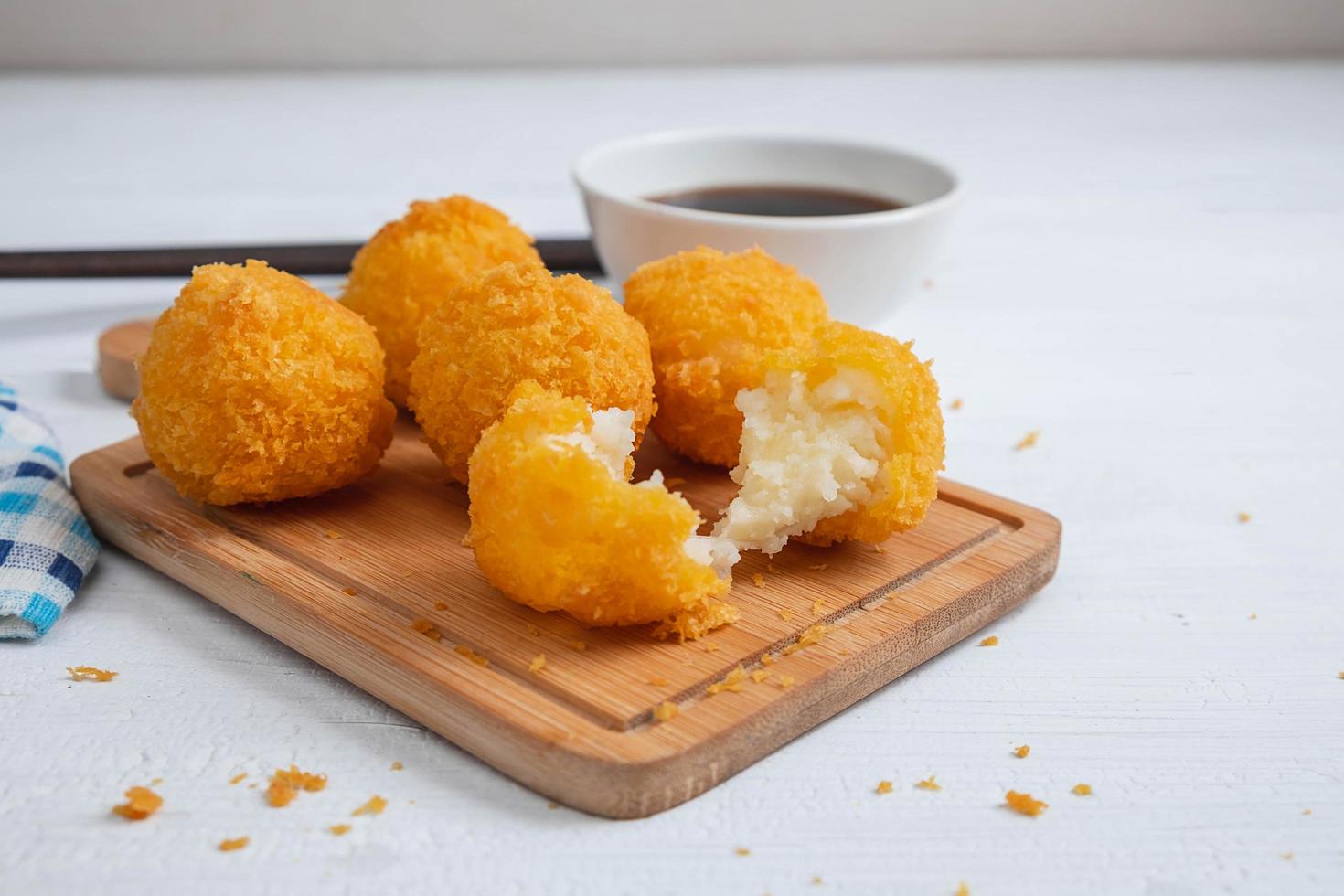 Fried mozzarella balls photo