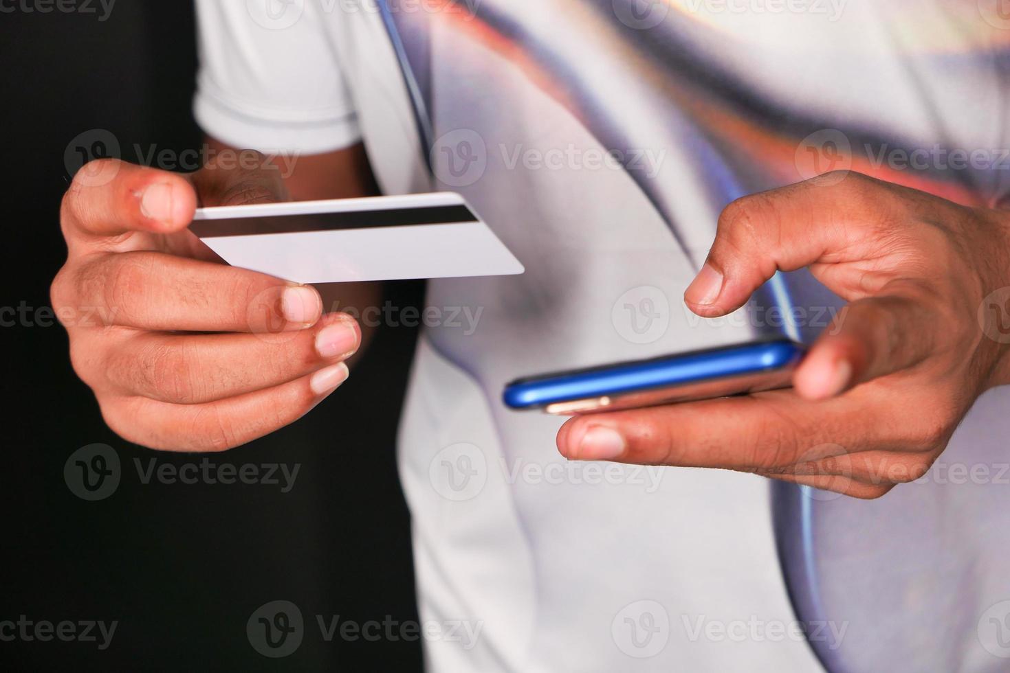 Person shopping online photo