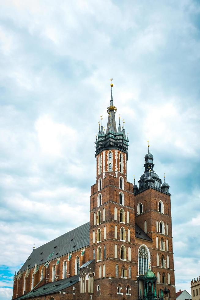 Cracovia, Polonia 2017- atracciones arquitectónicas turísticas en la histórica plaza de Cracovia foto