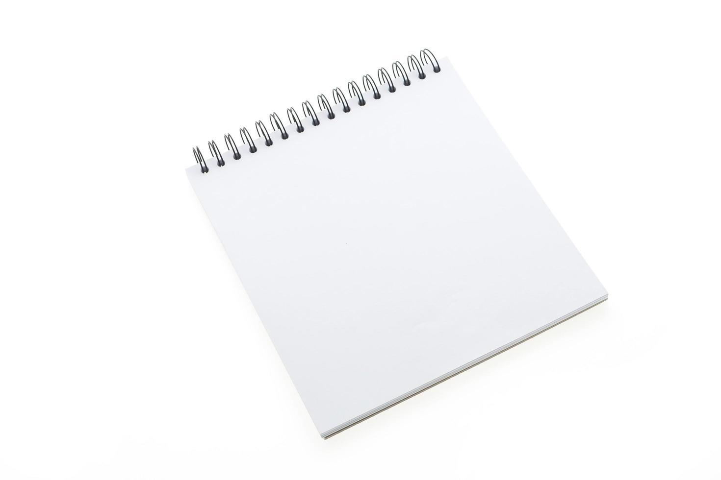 cuaderno en blanco aislado foto