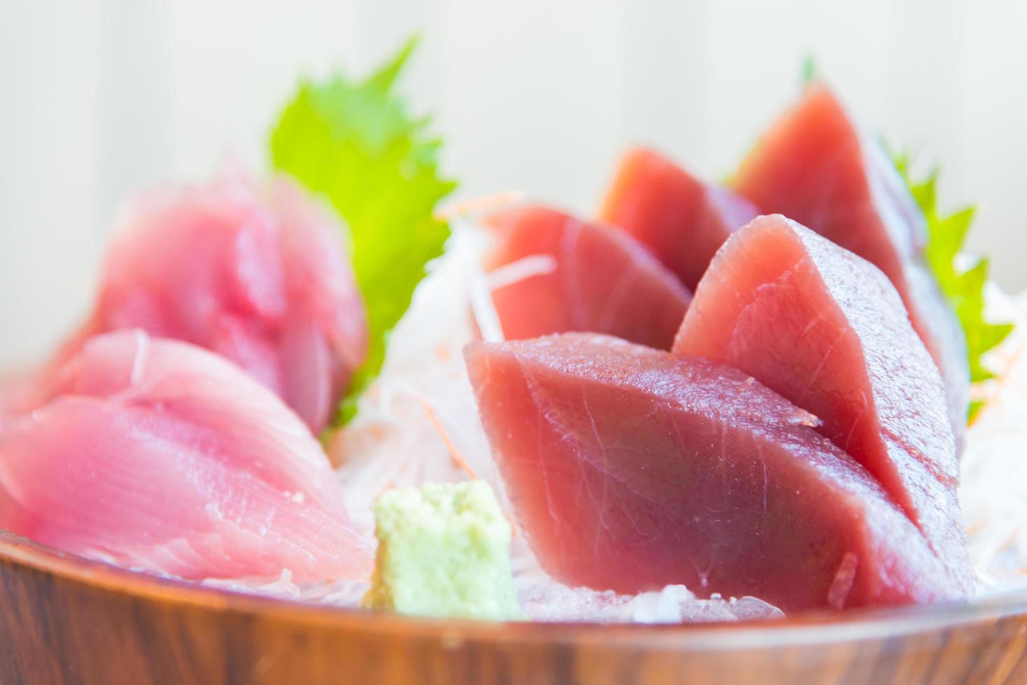 pescado sashimi crudo fresco foto