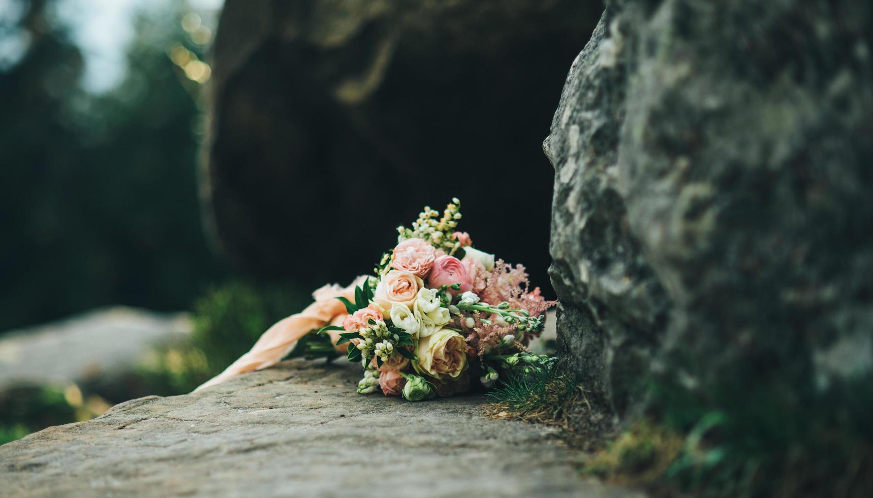 Bouquet on rocks photo