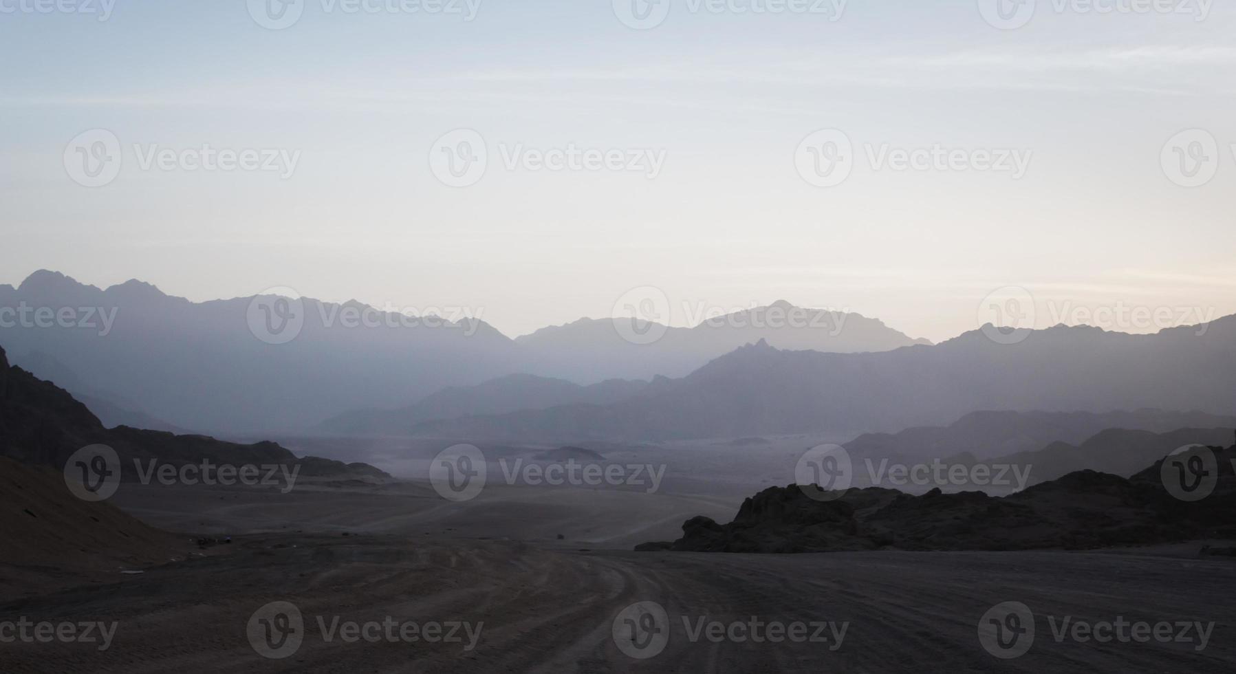 paisaje desértico de montaña foto