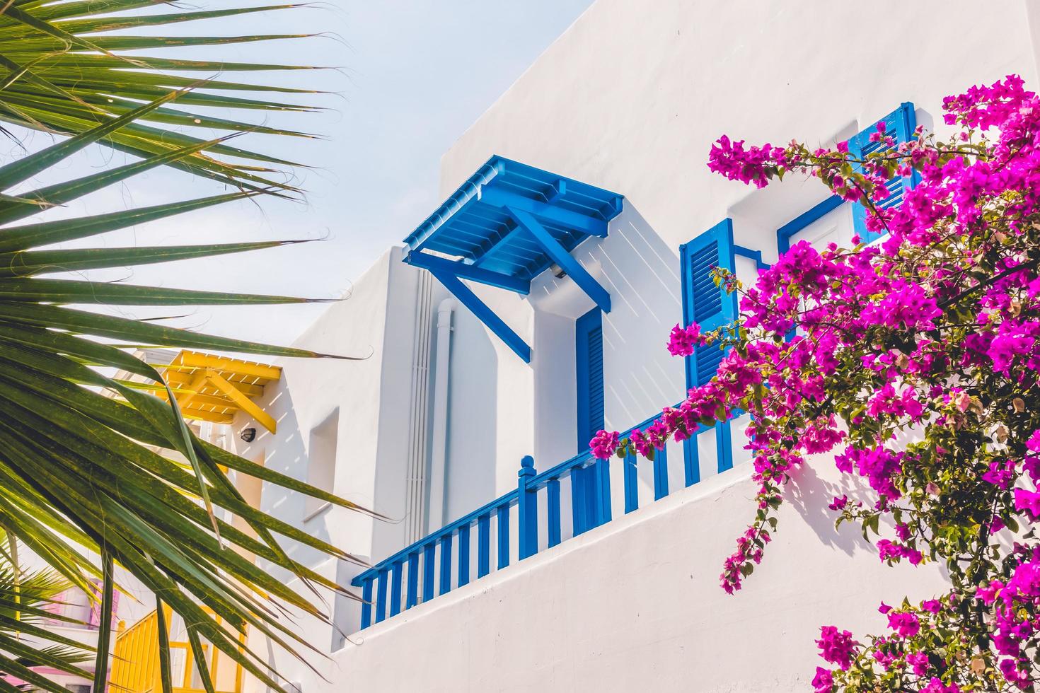 edificios tradicionales en santorini, grecia foto