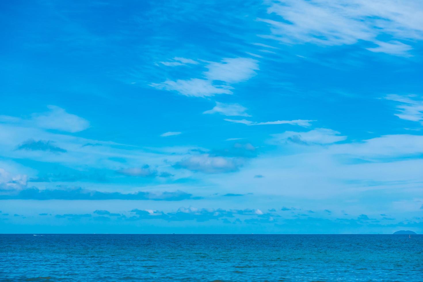 Ocean and blue sky photo