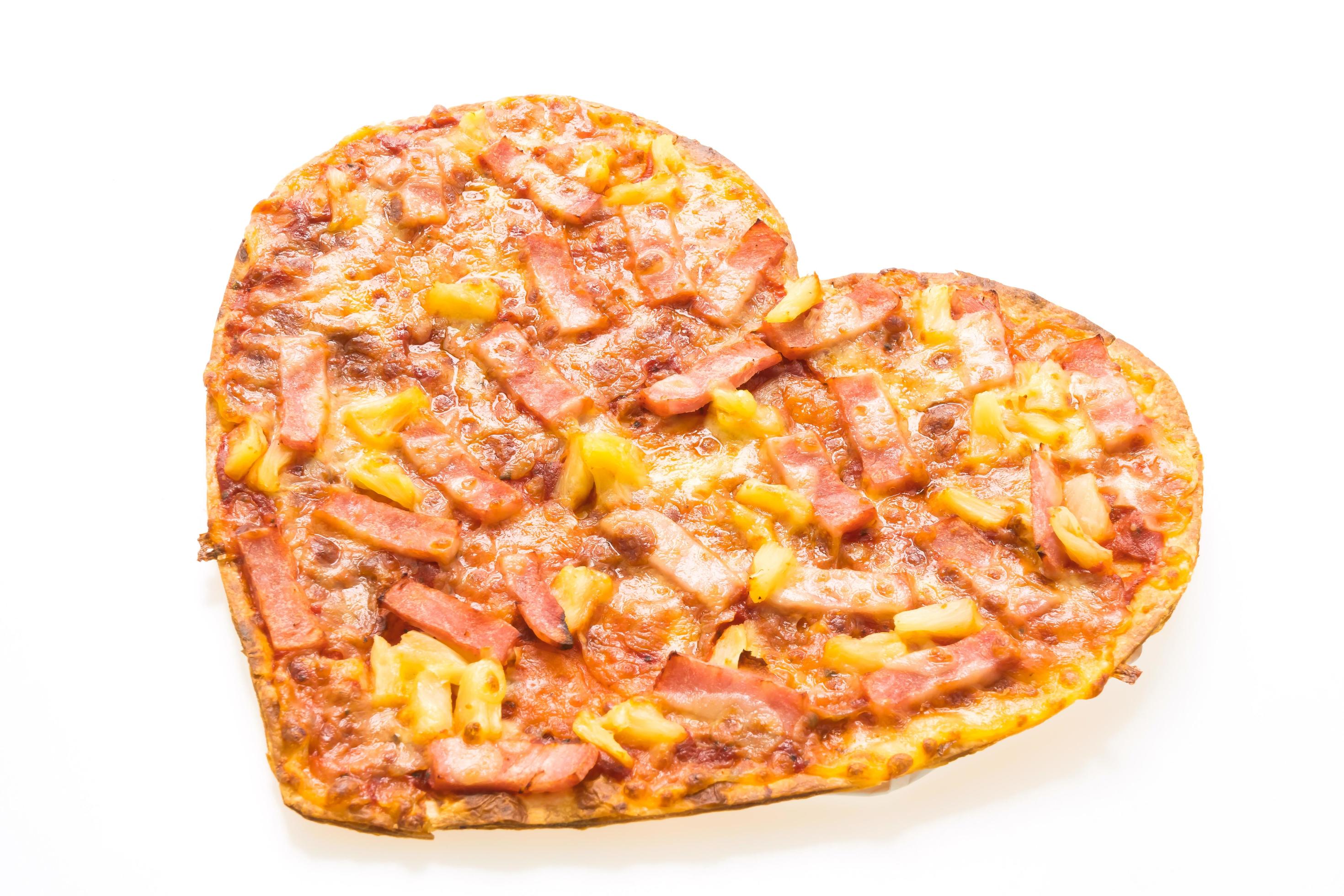 forma de corazón de pizza 2265142 Foto de stock en Vecteezy