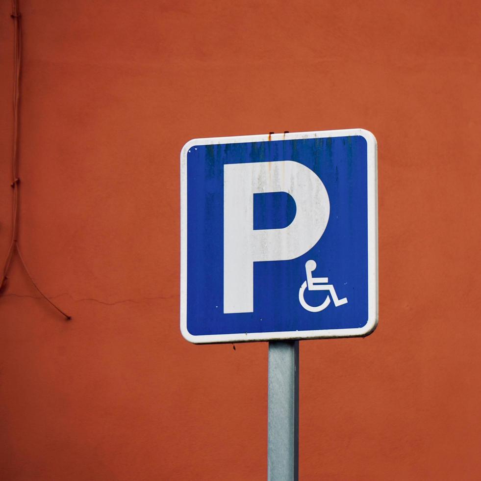 Wheelchair traffic signal on the road photo