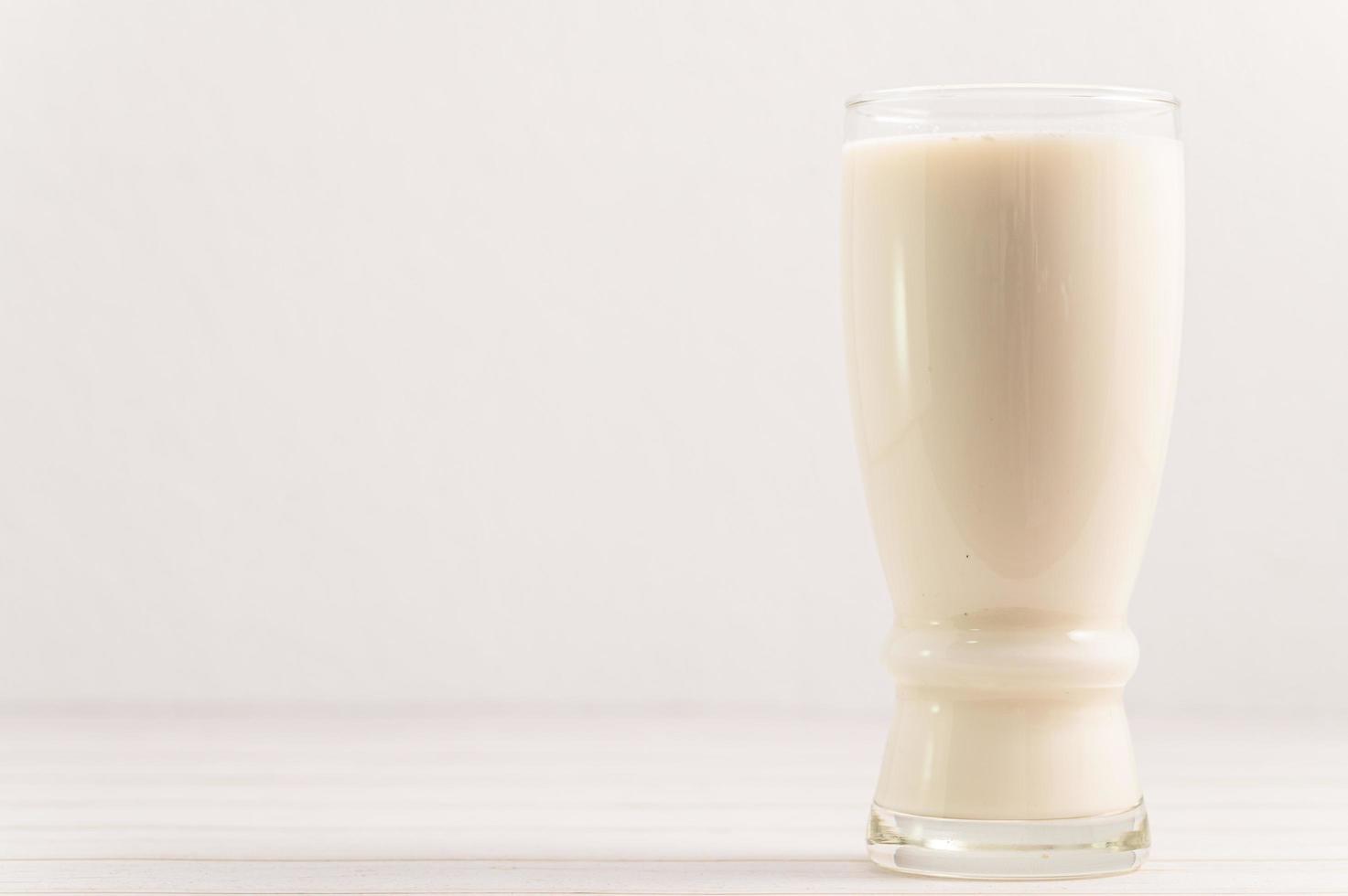 día mundial de la leche, beba leche saludable para un cuerpo fuerte foto