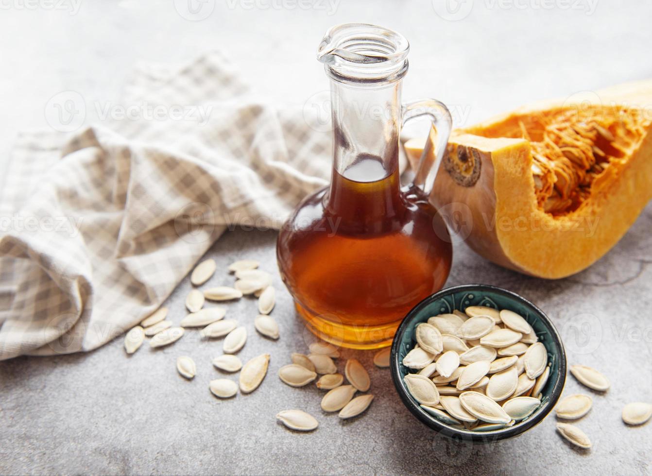 calabaza y aceite de semilla de calabaza foto