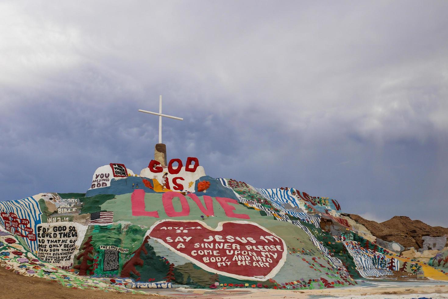 Salvation Mountain in California photo