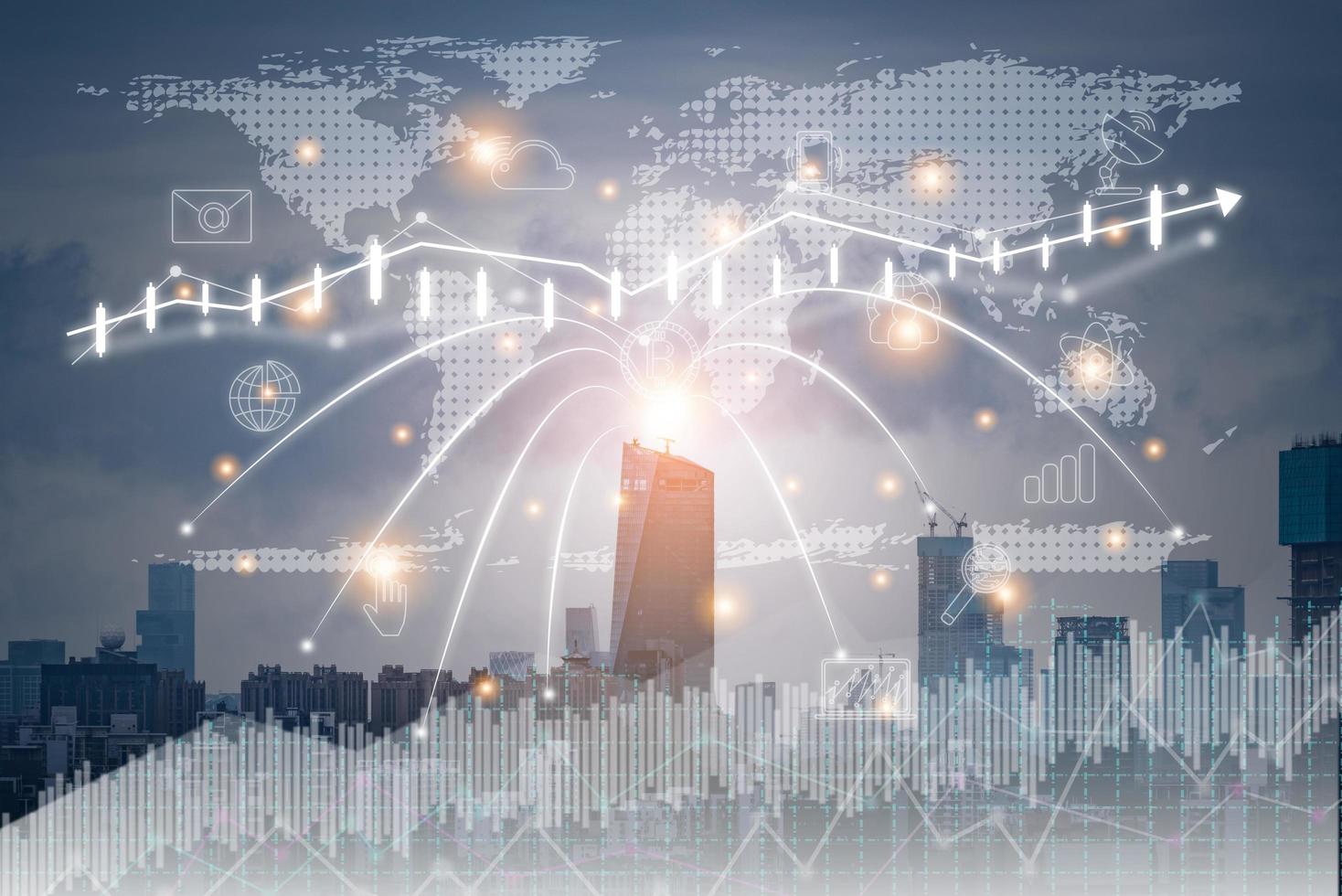 concepto de tecnología de red de comunicación y ciudad inteligente. iot o internet de las cosas. Red de comunicación de información de tic, gráficos de nube de medios de dispositivos modernos foto