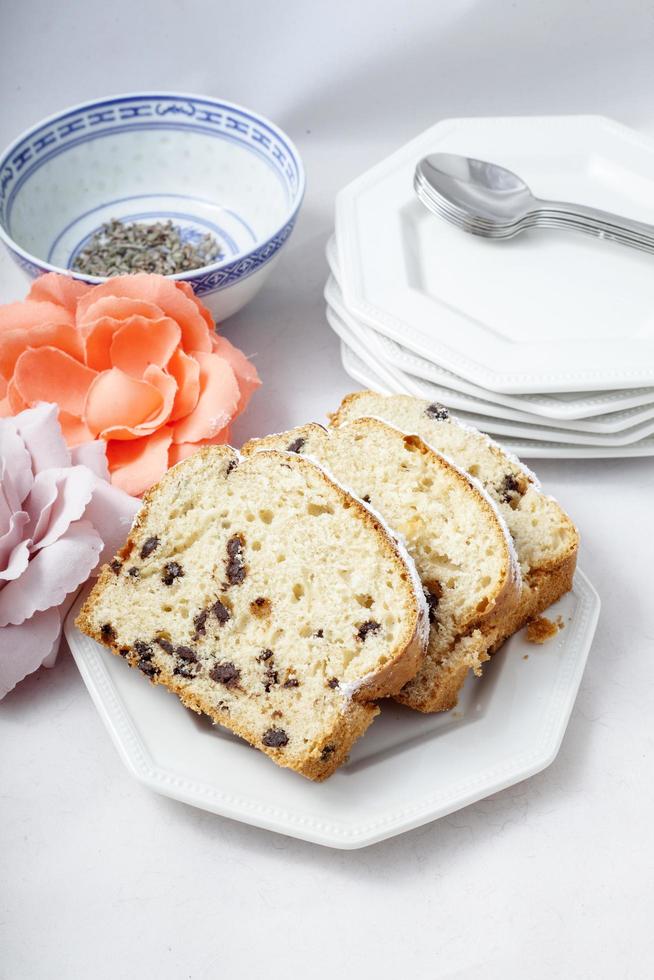 Sliced plum cake photo