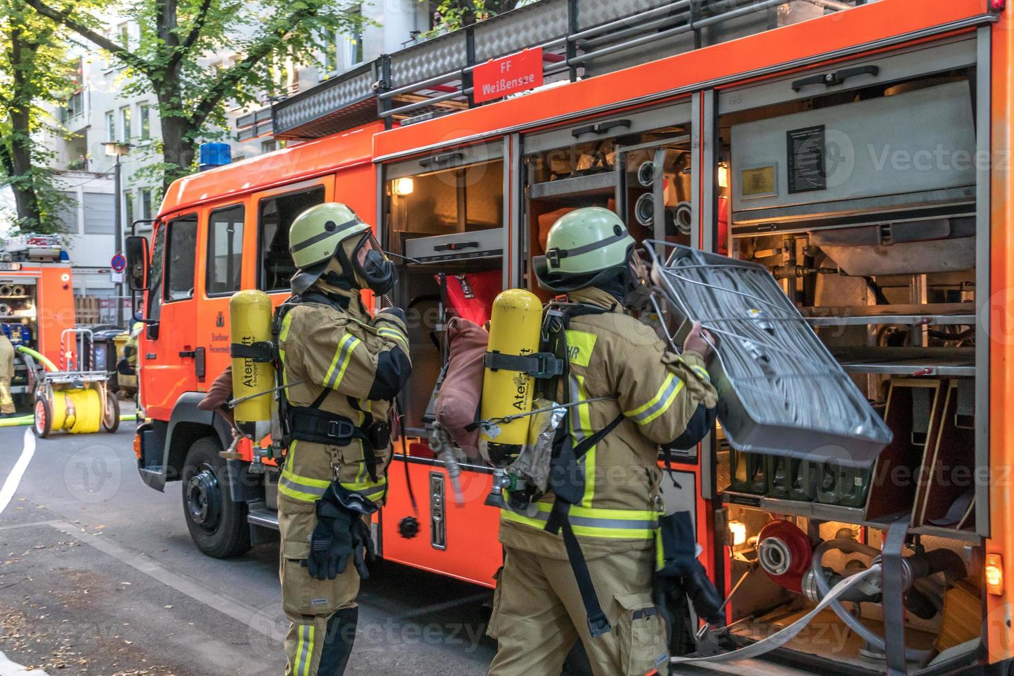 bomberos del departamento de bomberos de berlín foto