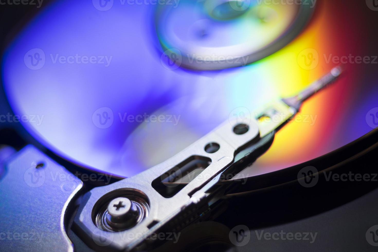 Cerrar imagen de un disco rotatorio HDD foto
