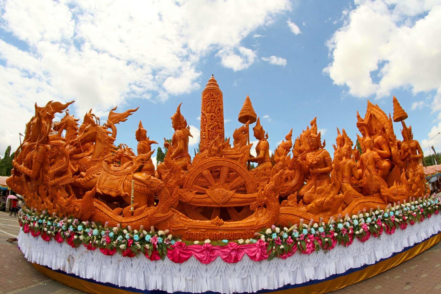 festival de cera de velas en ubon ratchathani, tailandia foto