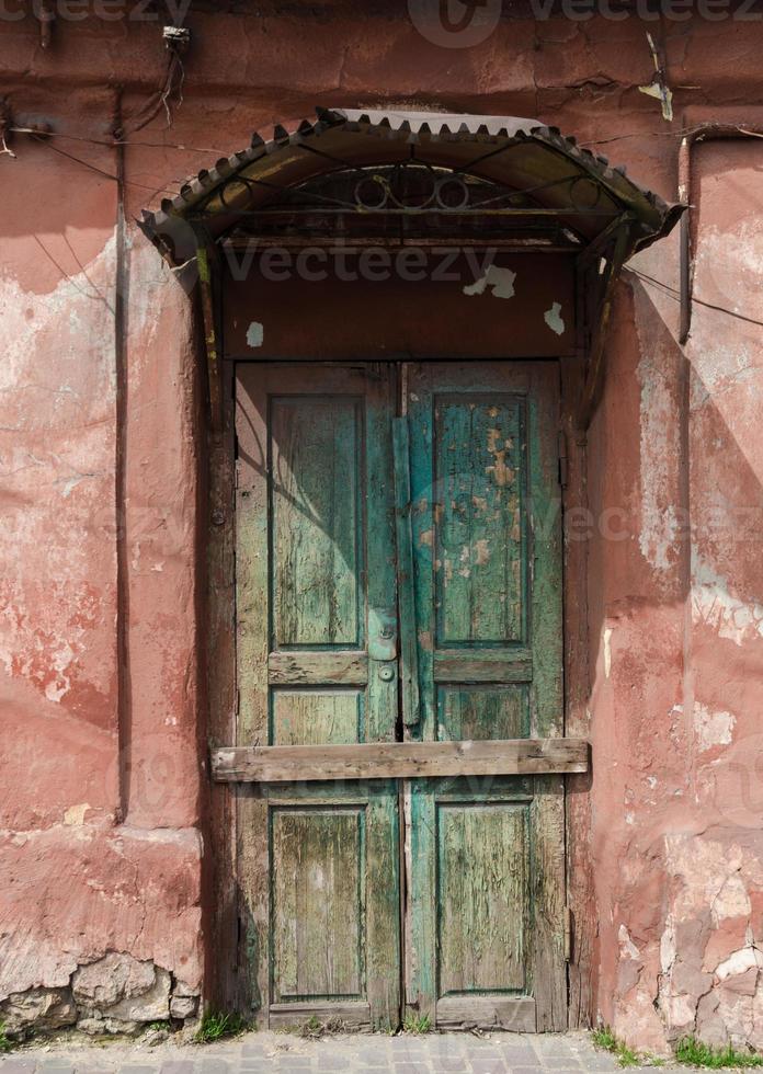 Abandoned house in Ukraine, Donbass Donetsk photo