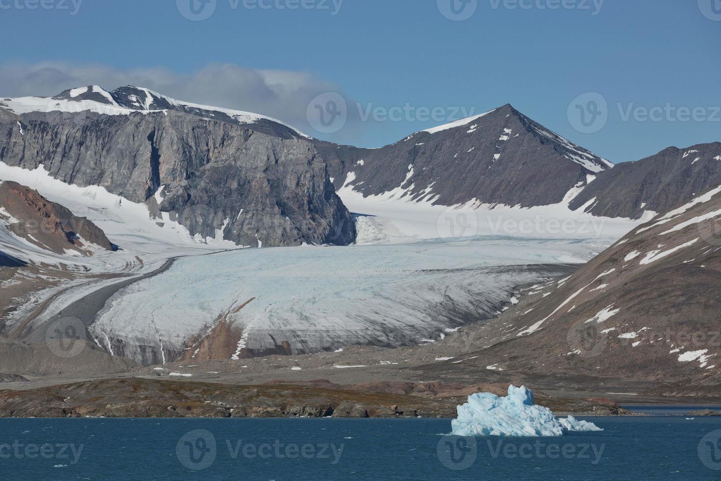 The coastline and mountains of Liefdefjord, Svalbard Islands, Spitzbergen photo