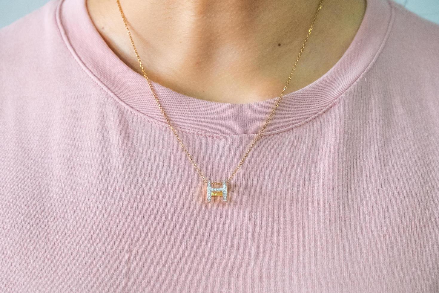 Diamond pendant 9k gold with necklace photo