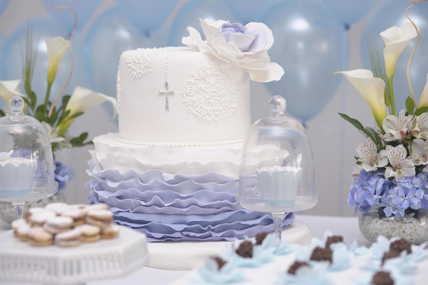 pastel para bautizo católico foto