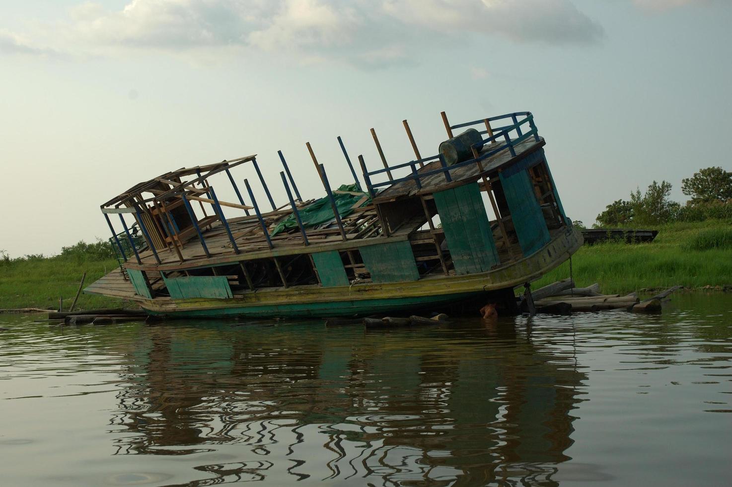 The slums of Belen village in Iquitos photo