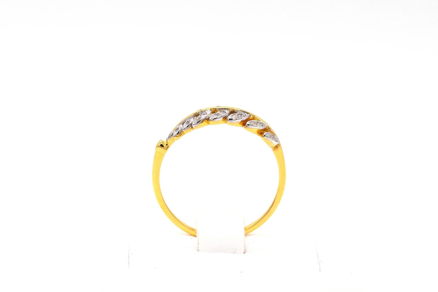 Diamond ring 9k gold photo