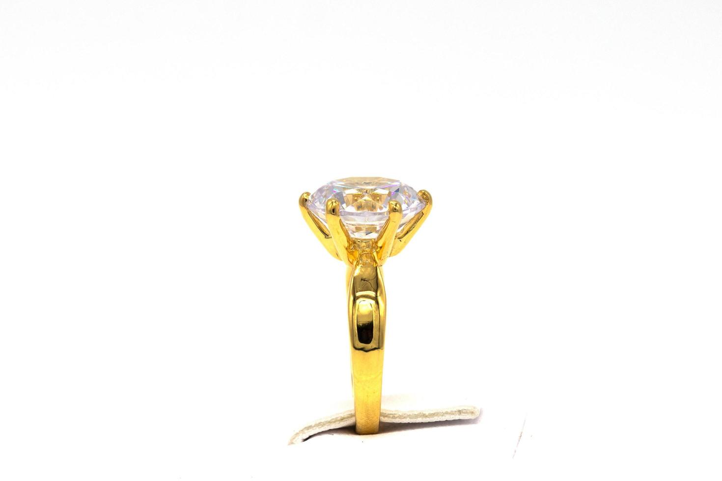 Diamond ring 9k gold photo