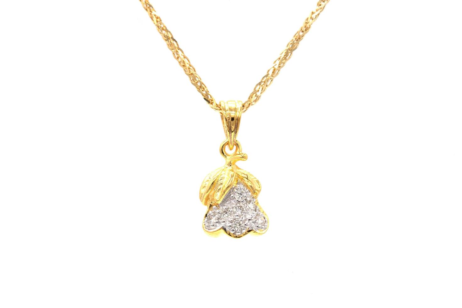 Diamond pendant 9k gold photo