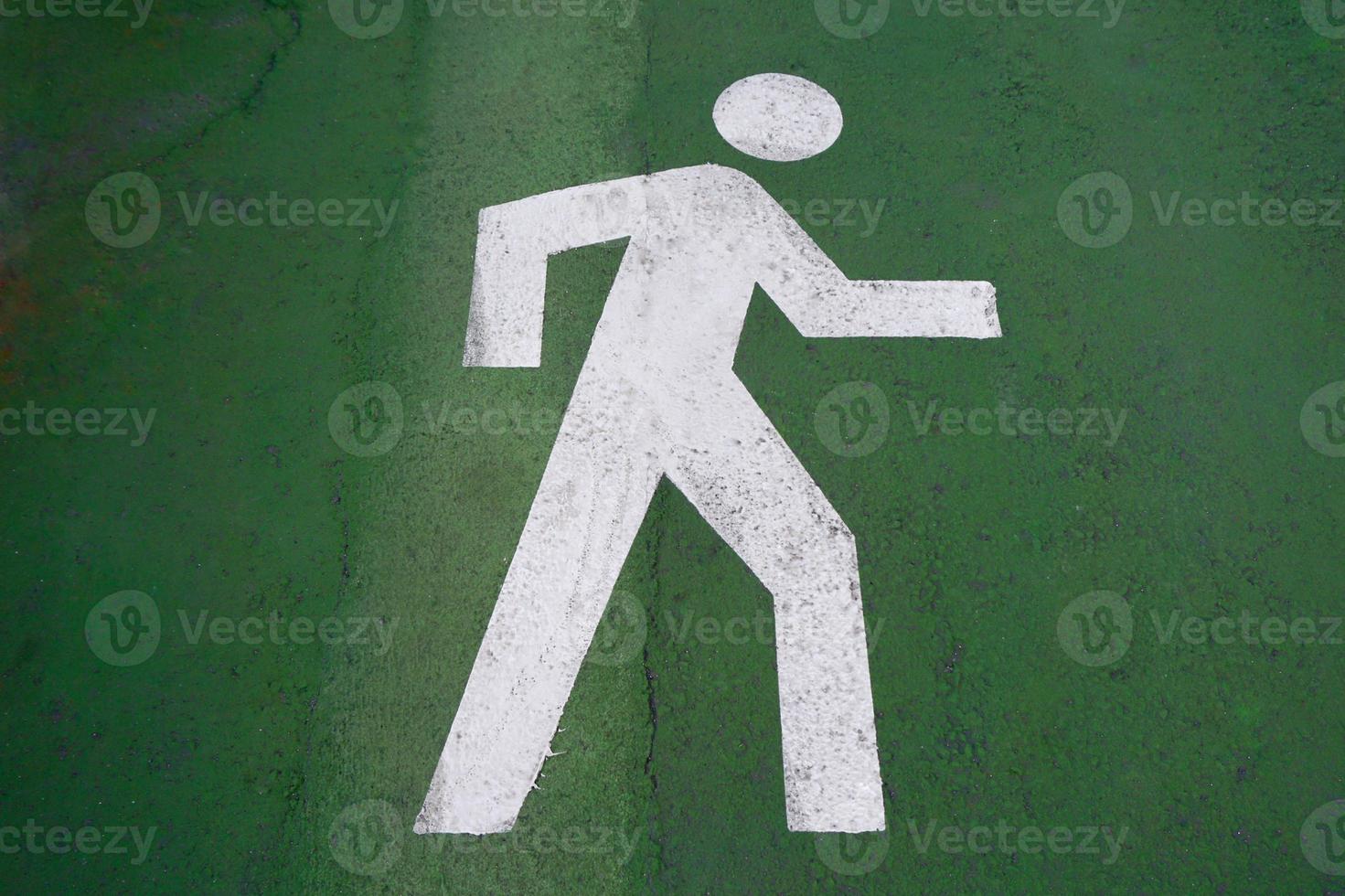 pedestrian traffic signal on the street photo