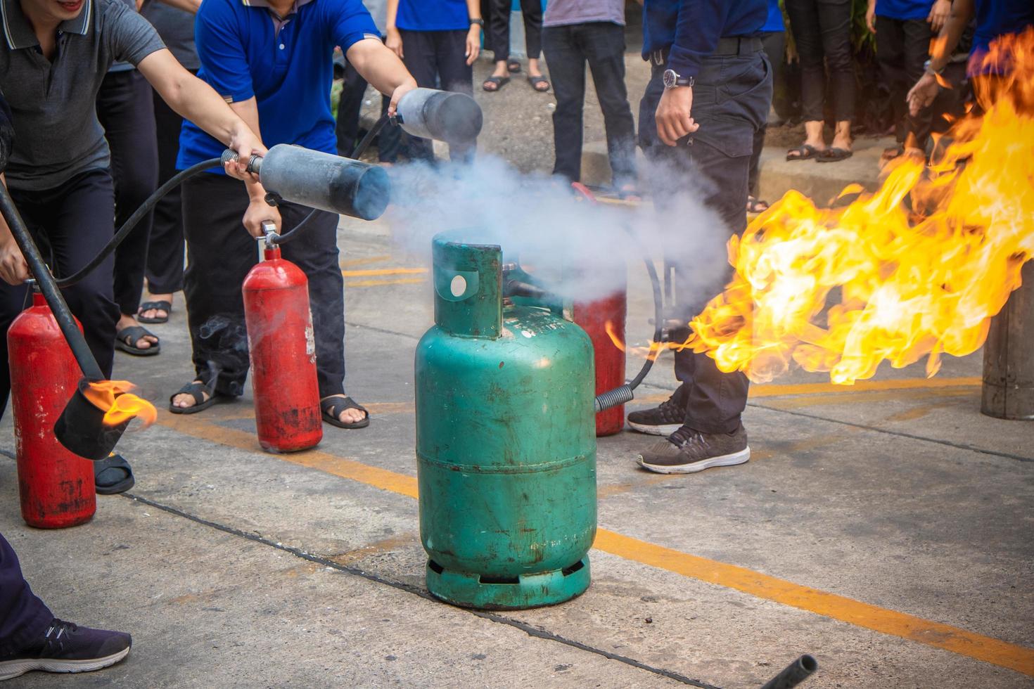 Employees firefighting training photo