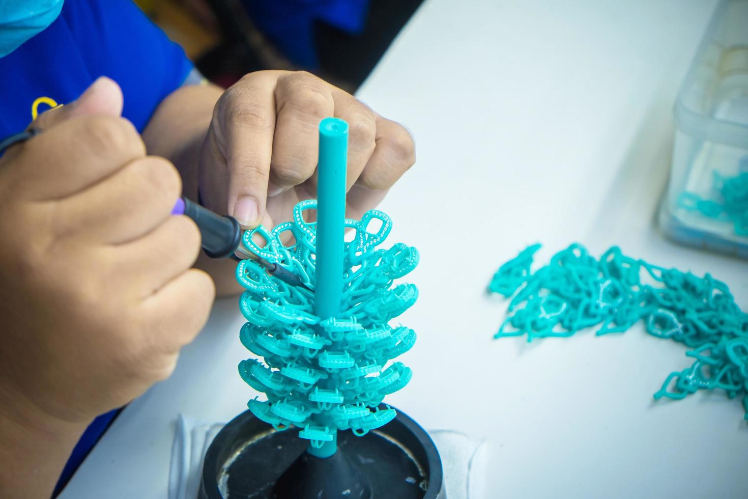 Making wax jewelry before casting, process of making jewelry 2463846