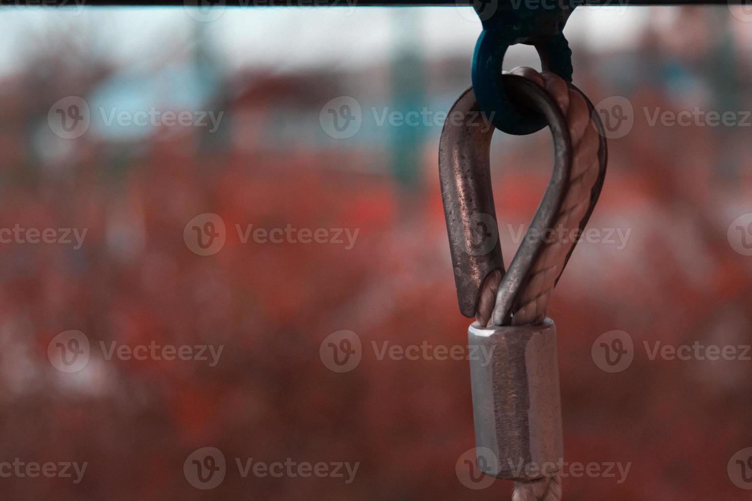Close-up of a strong rope and thimble photo