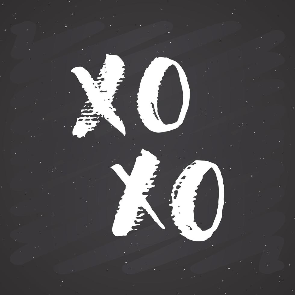 Signo de letras de pincel xoxo, caligrafía de grunge.Frase de abrazos y besos de iv, abreviatura de jerga de Internet, símbolos de xoxo, ilustración vectorial sobre fondo de pizarra vector