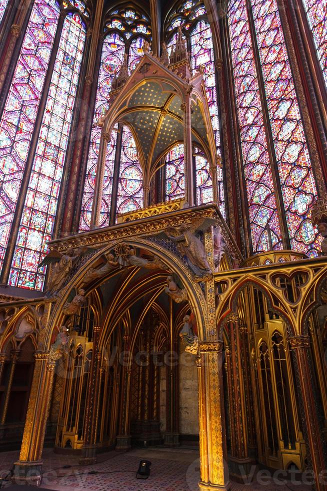 Saint Chapelle interior, París, Francia foto