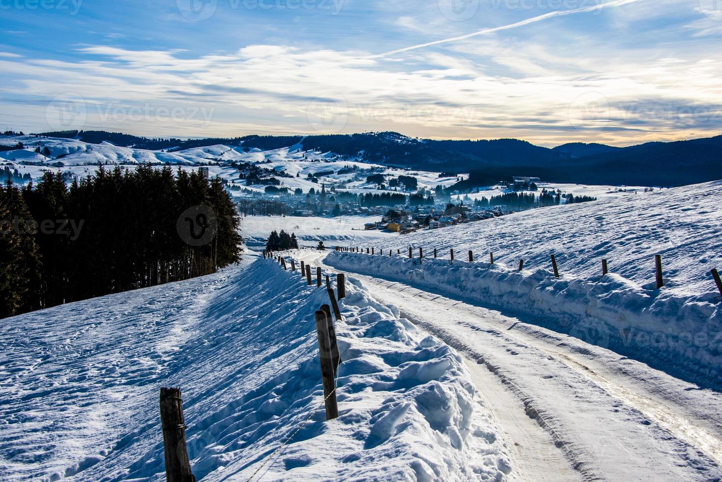 camino en la nieve foto