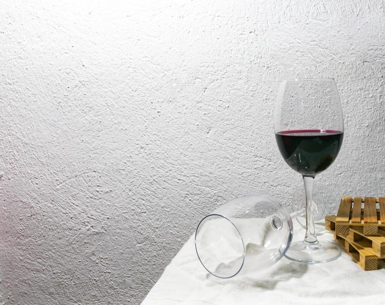 Wine glasses background photo