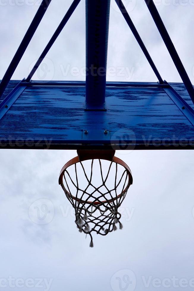 cancha de baloncesto de la calle vieja foto