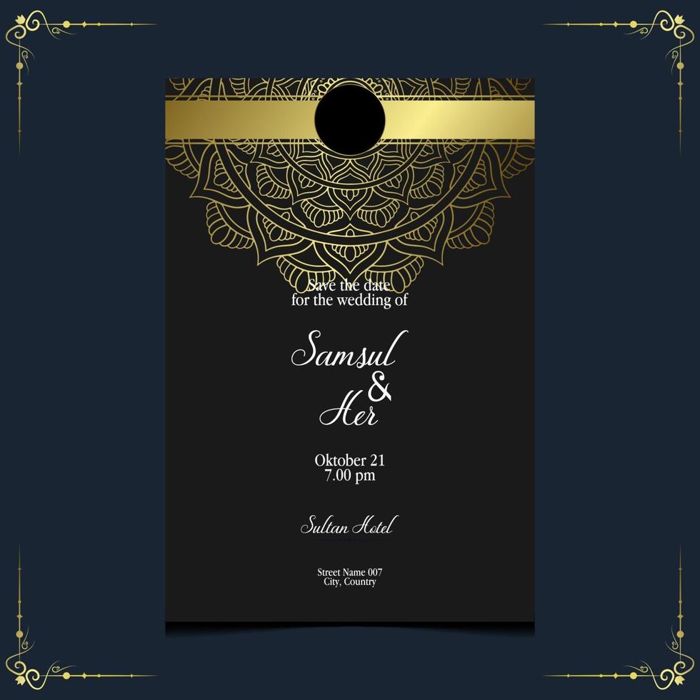 Mandala vector with wedding invitation template Free Vector