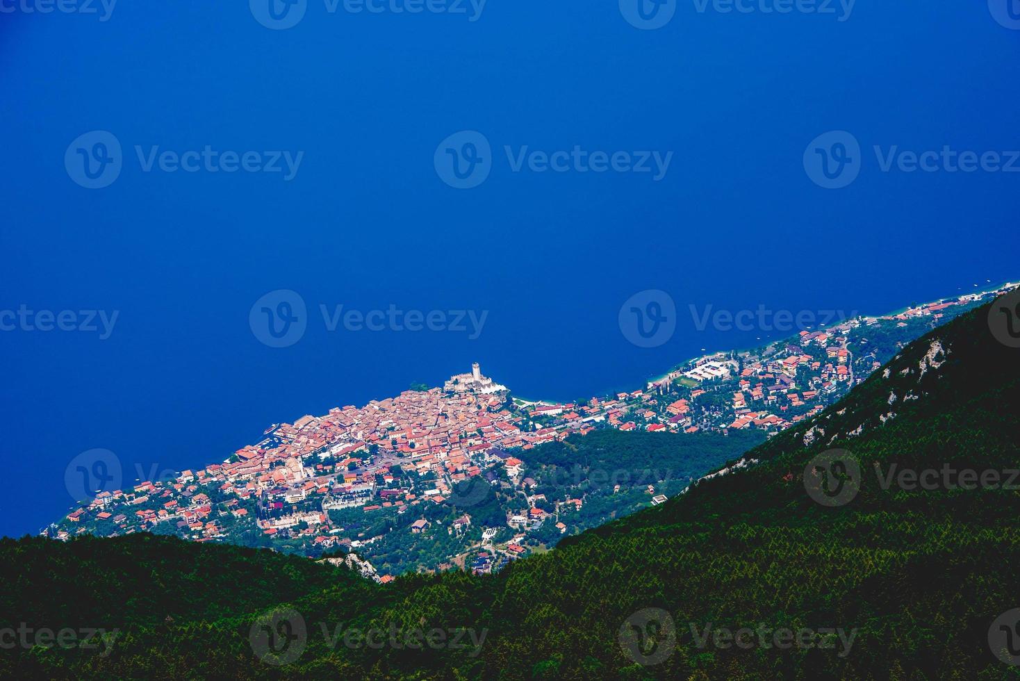 malcesine desde arriba foto