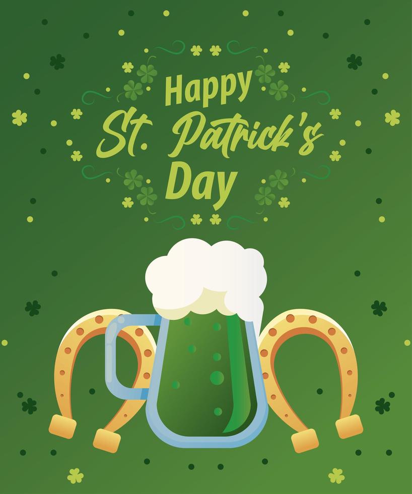 Feliz día de San Patricio letras con cerveza verde y herraduras vector