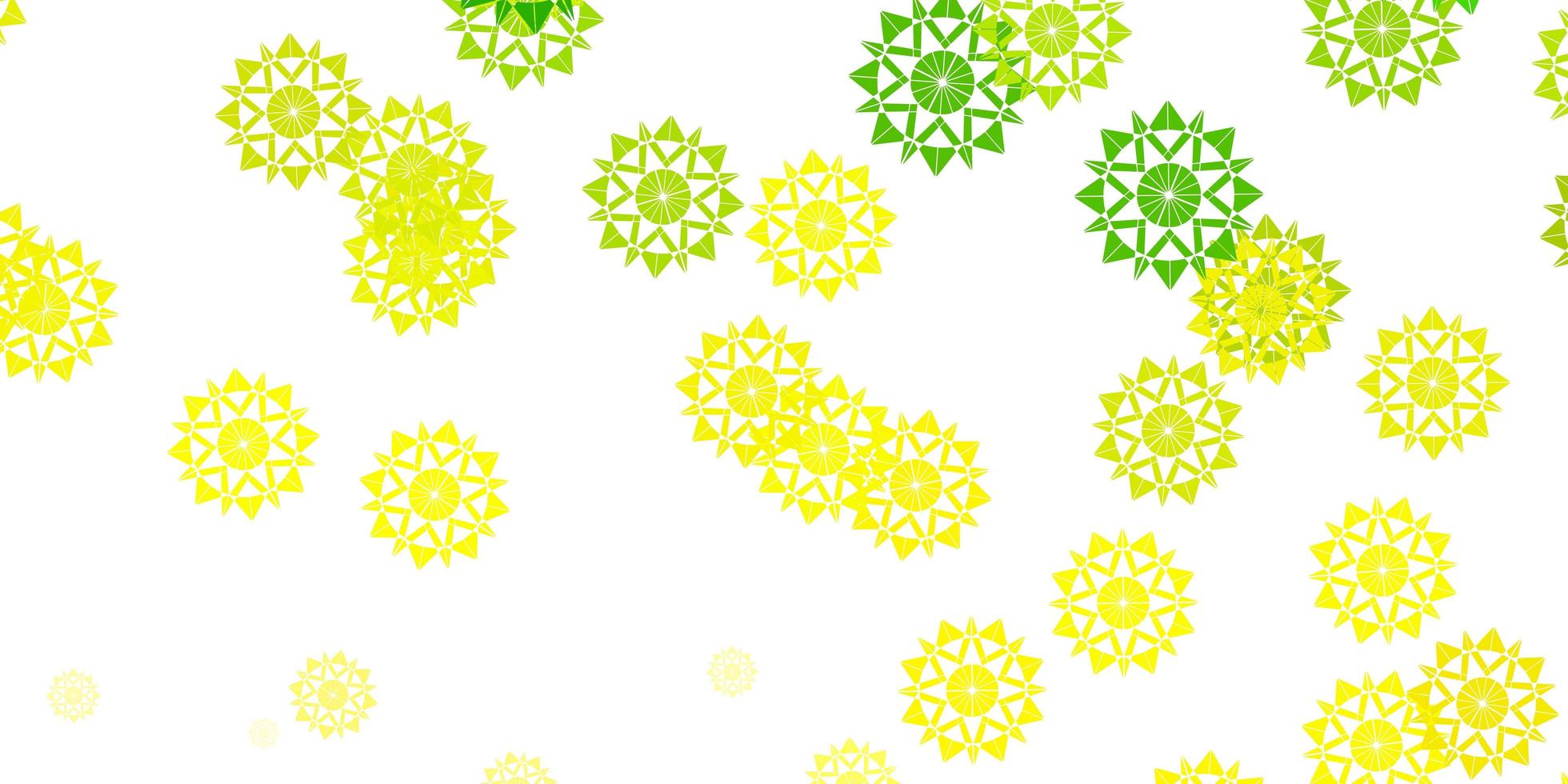 Fondo de vector amarillo verde claro con copos de nieve de Navidad