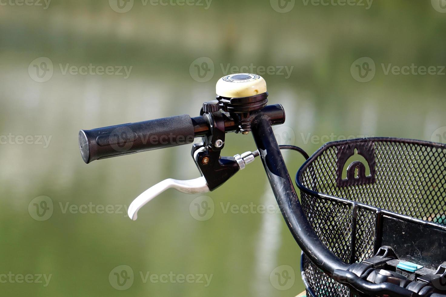 bicycle handlebar mode of transortation photo