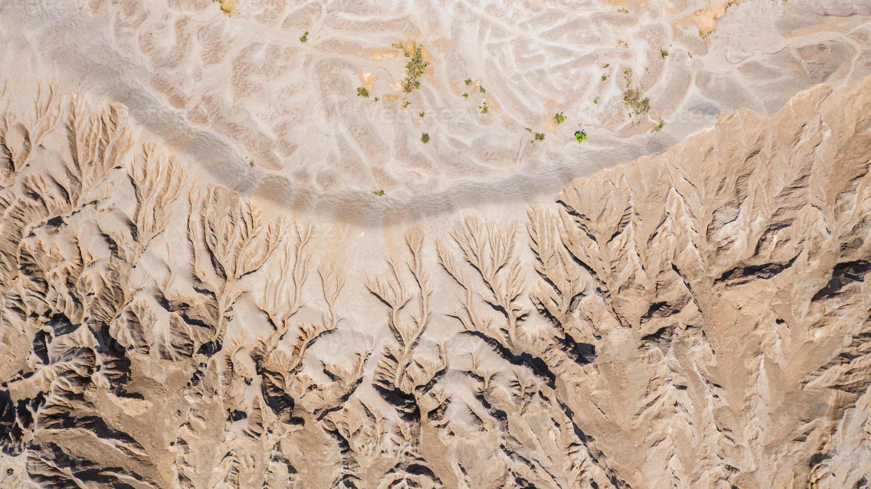 superficie de patrones de vista superior aérea en la tierra foto