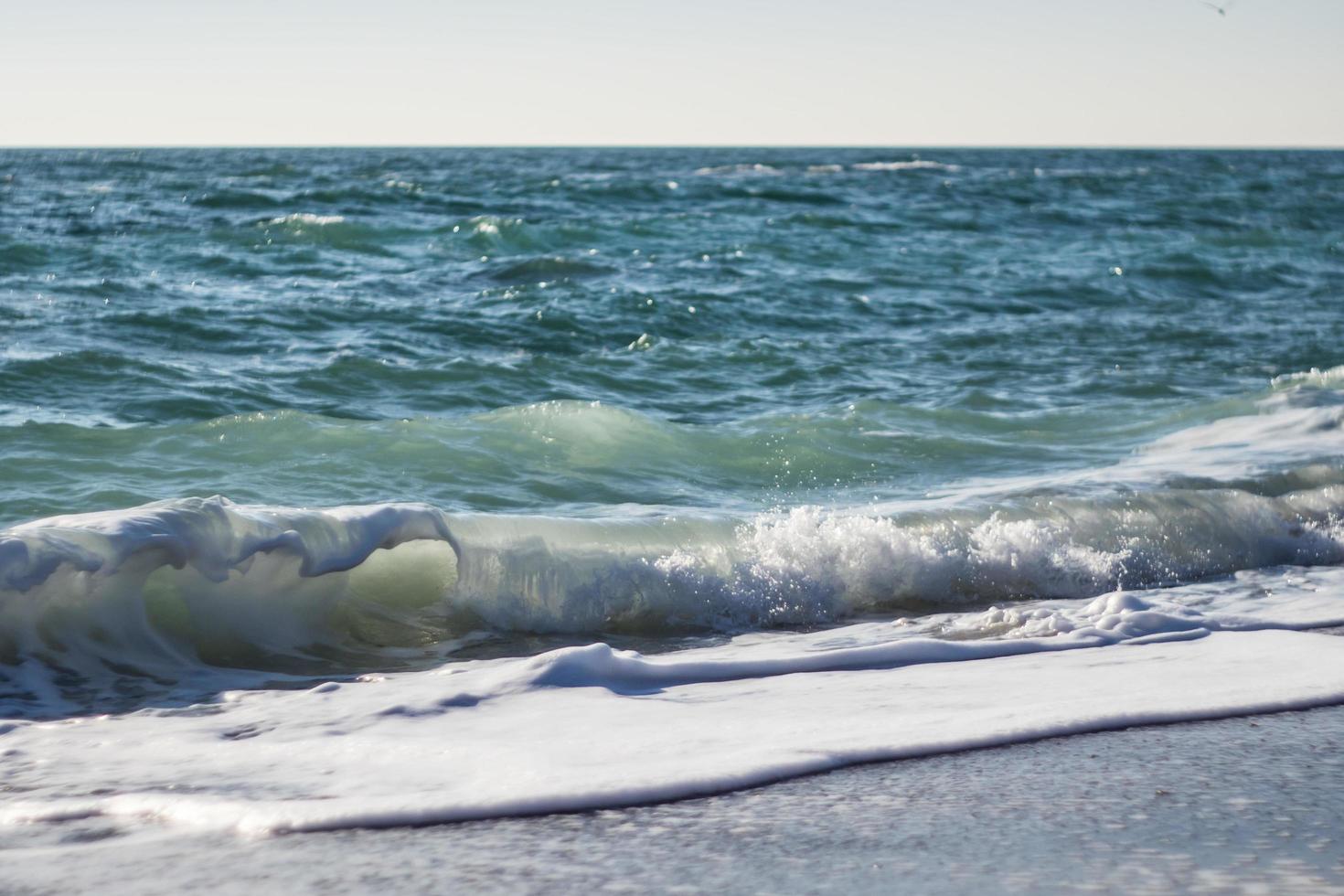 fondo de pantalla de playa y verano de surf de mar foto