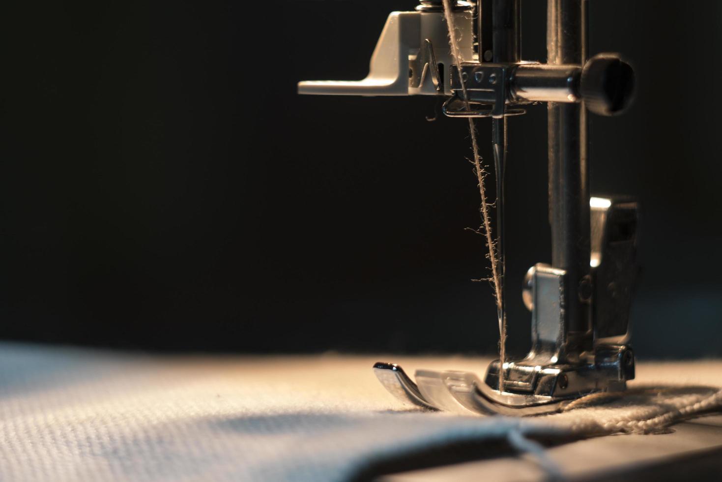 Sewing machine foot photo