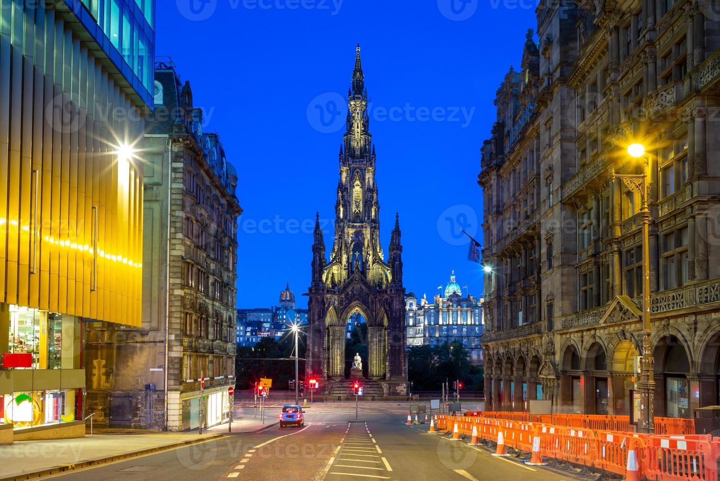 Scott Monument in Edinburgh, Scotland photo