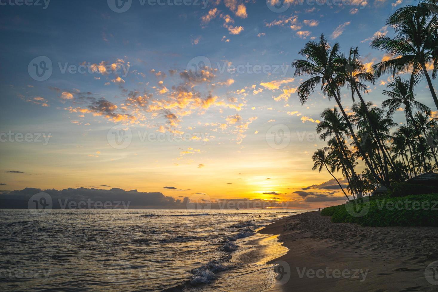 Scenery at Kaanapali beach on Maui island, Hawaii, US photo